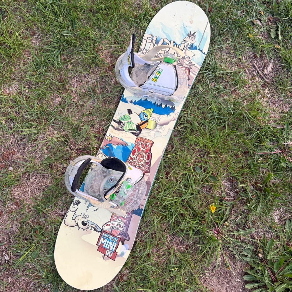 Flow Micron Mini 90 Kids Toddler Snowboard with Burton Bindings Blue White